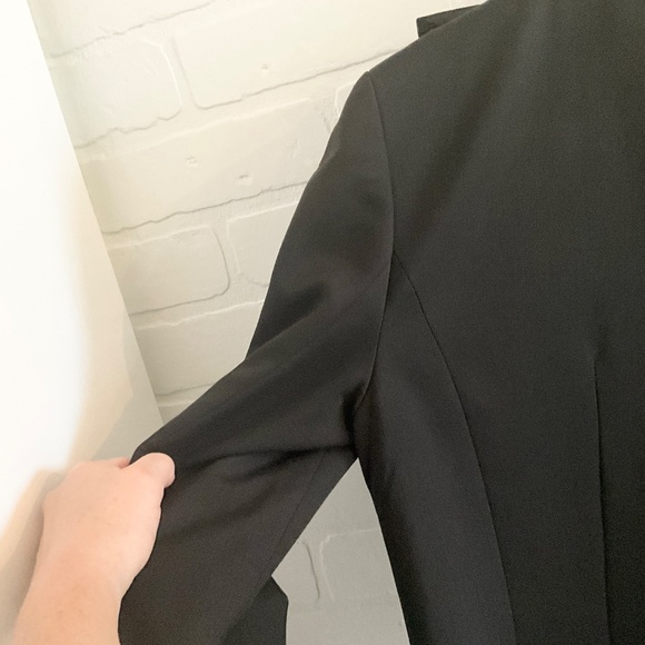 Vintage Y2K Women’s Blazer Ruffled Satin trims Goth Statement Dark Romantic Sz 8 - Picture 9 of 14